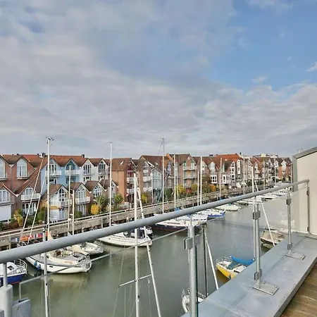 Semesterbostad City Marina, Cm22a